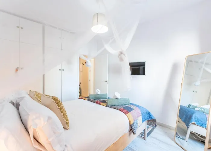 Apartment Pass The Keys Perfect 1 Bed Right By The