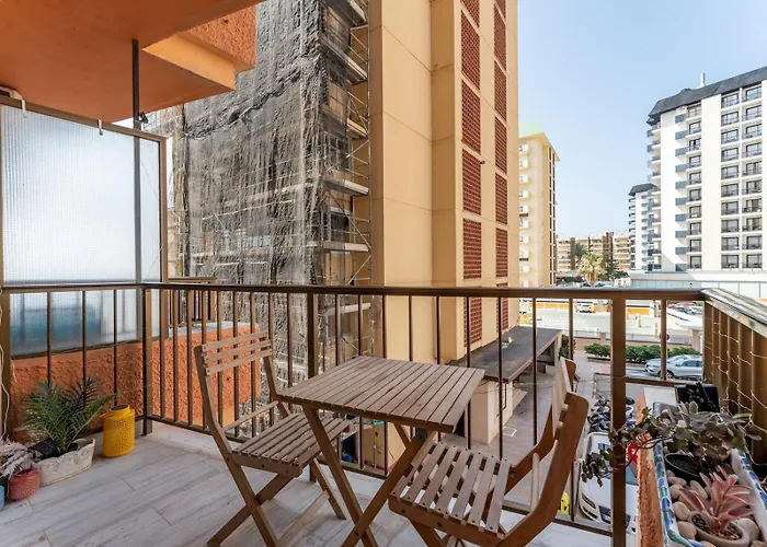 Pass The Keys Perfect 1 Bed Right By The פואנגירולה